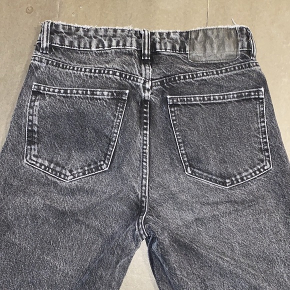 Zara Size 2 High Rise Faded Black Distress Denim Jeans - Picture 11 of 13